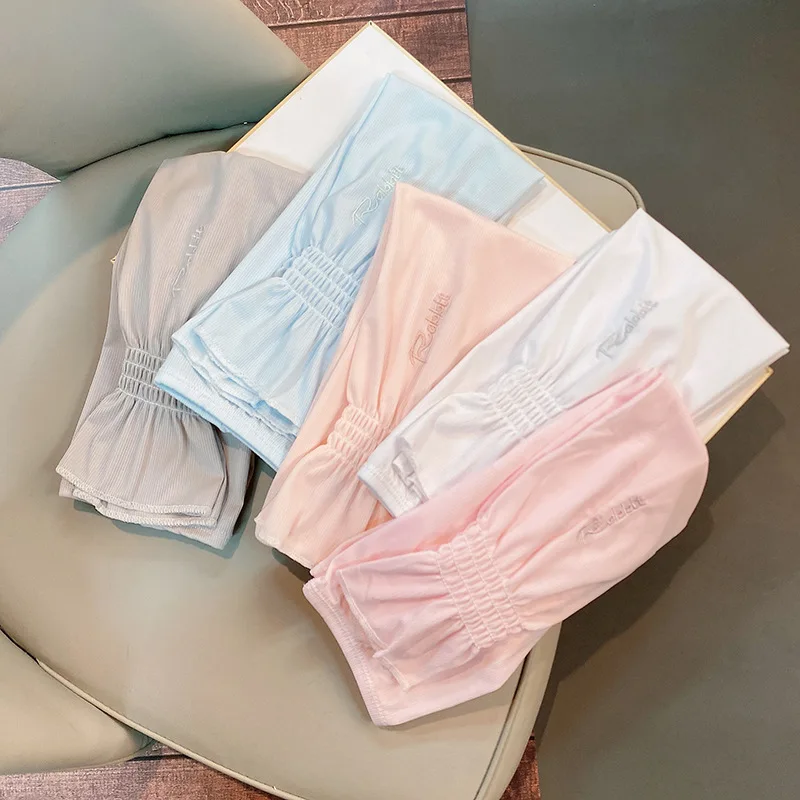 Adult Summer Outdoor UV Protection Ice Silk Sleeves Arm Sleeves Sun Sleeves Summer Cover Sunshade Sleeves Cool Thin Section
Adult Summer Outdoor UV Protection Ice Silk Sleeves Arm Sleeves Sun Sleeves Summer Cover Sunshade Sleeves Cool Thin Section