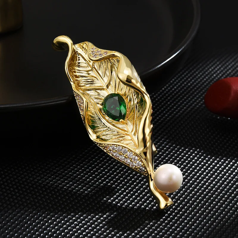 OKILY Ethnic Gold Leaf Pin and Brooch for Women Accessori Jewelry Freshwater Pearl Brooches Female Plant Jewelry Coat Bag Decor
OKILY Ethnic Gold Leaf Pin and Brooch for Women Accessori Jewelry Freshwater Pearl Brooches Female Plant Jewelry Coat Bag Decor