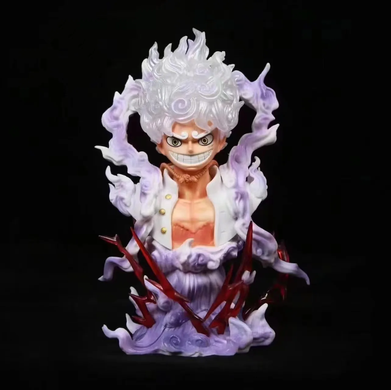 Half figure of the pirate king, nika luffy statue, action, pvc statue, collectable model, doll, decorative toy, children's gift 
Half figure of the pirate king, nika luffy statue, action, pvc statue, collectable model, doll, decorative toy, children's gift