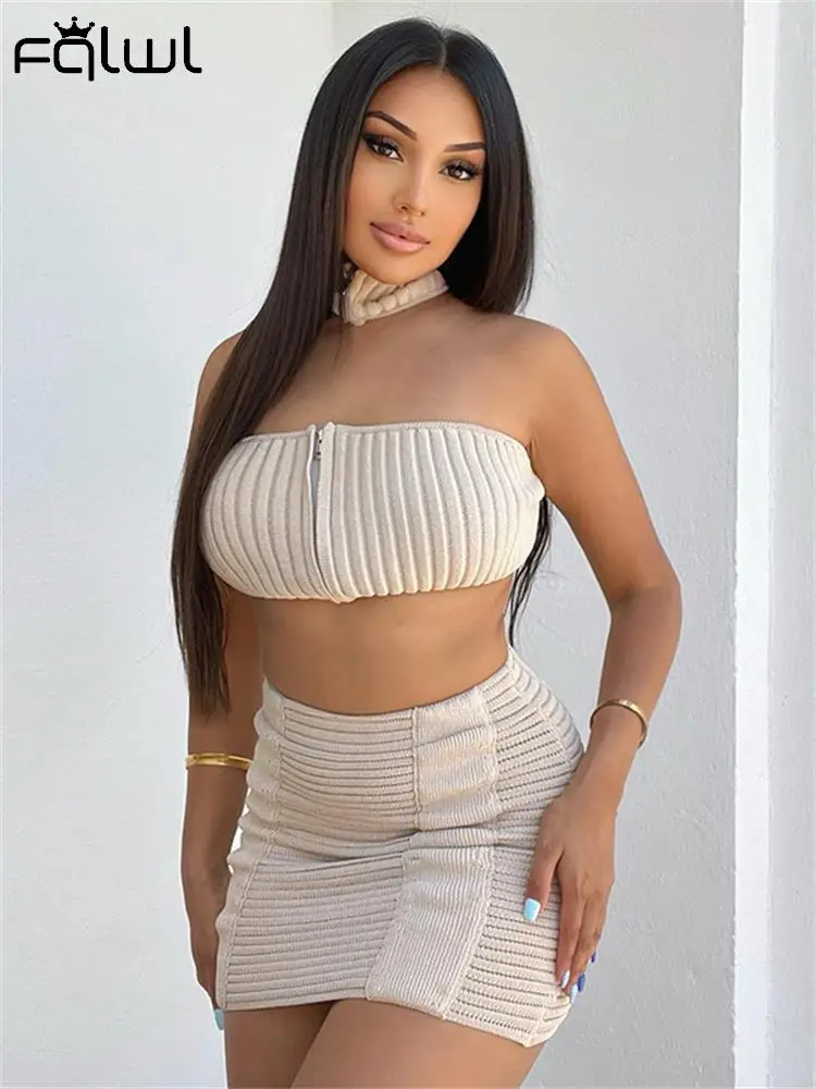 Habbris Summer Sexy Black Trapless 2 Two Piece Sets Women Outfit 2022 Backless Crop Top And Skirt Sets Female Solid Matching Set
Habbris Summer Sexy Black Trapless 2 Two Piece Sets Women Outfit 2022 Backless Crop Top And Skirt Sets Female Solid Matching Set