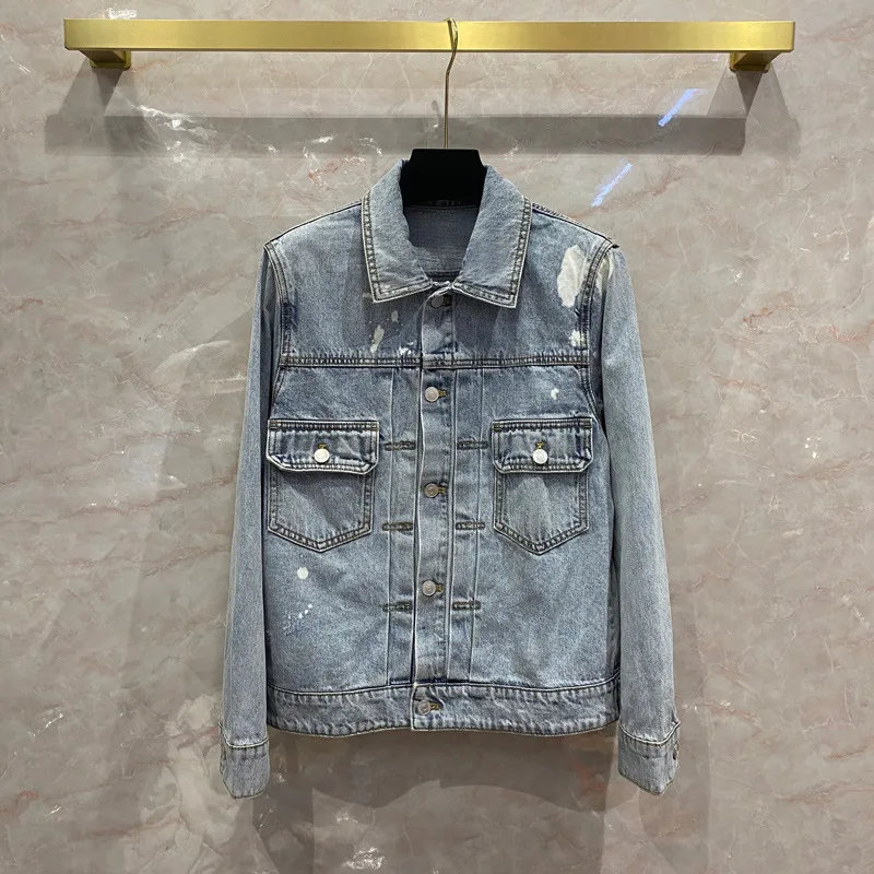 New jacket edition niche ins the Europe and the United States men and women with the embroidered jacket
New jacket edition niche ins the Europe and the United States men and women with the embroidered jacket