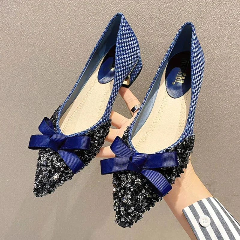 2023Glitter Bow Flats Women Autumn Large Size Shoes Female Sequins Beaded Ballerina Loafers Lace-Bowknot Moccasins
2023Glitter Bow Flats Women Autumn Large Size Shoes Female Sequins Beaded Ballerina Loafers Lace-Bowknot Moccasins