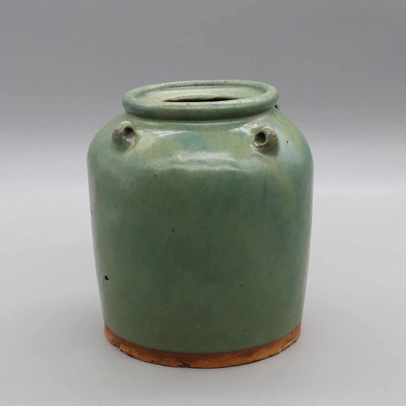 Old pot, green glazed pot, flower vase, home decoration
Old pot, green glazed pot, flower vase, home decoration