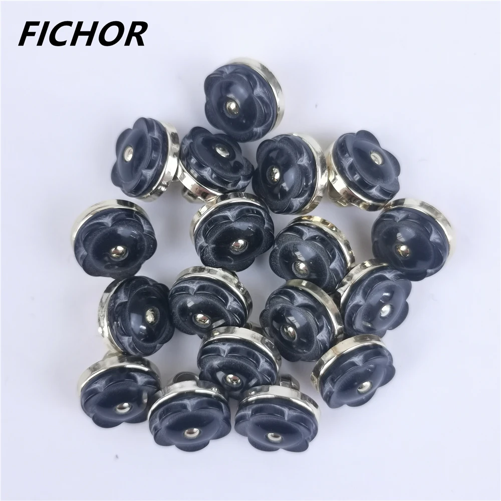 30/50pcs 11.5mm Gold Black Buttons Plastic for Scrapbooking Half-Pearl Shank Buttons Toys DIY Hand Clothing Sewing Accessories 
30/50pcs 11.5mm Gold Black Buttons Plastic for Scrapbooking Half-Pearl Shank Buttons Toys DIY Hand Clothing Sewing Accessories