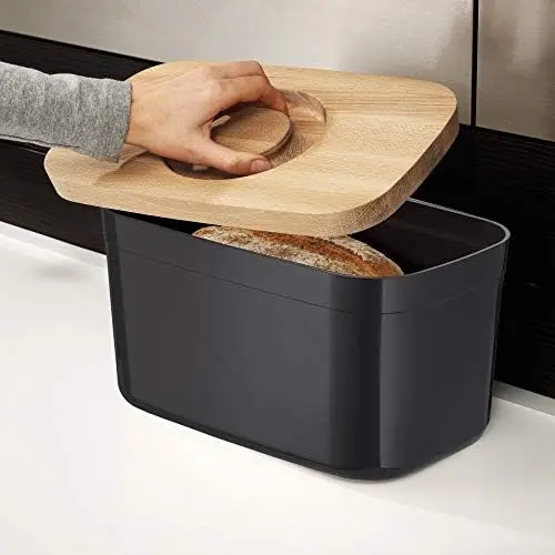 Box with Removable Bamboo Cutting Board
Box with Removable Bamboo Cutting Board