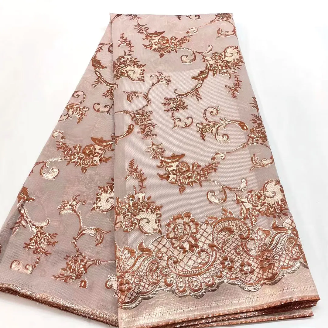 2022 Новый жаккард кружевная ткань уникальная африканская позолоченная кружевная ткань парчовая Свадебный материал для нигерийской свадебн...
2022 Новый жаккард кружевная ткань уникальная африканская позолоченная кружевная ткань парчовая Свадебный материал для нигерийской свадебн...