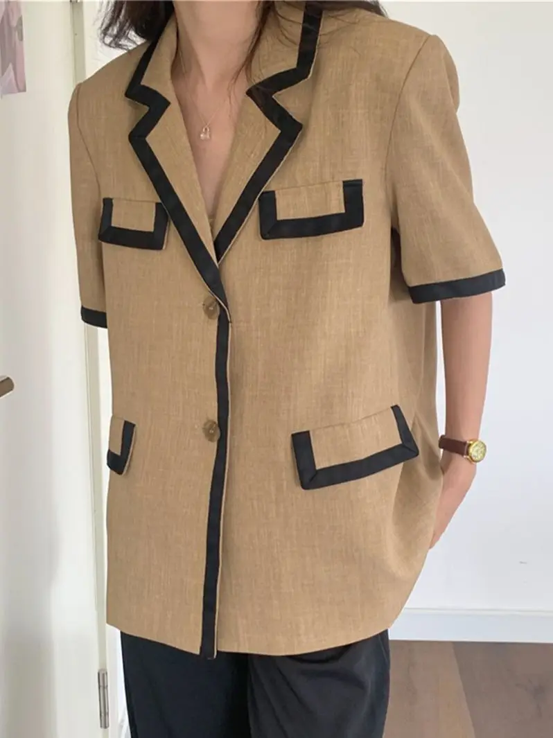 HziriP Khaki Summer Women Blazers Casual 2022 New Short Sleeves Elegant Loose All Match High Street Slim Office Wear Coats
HziriP Khaki Summer Women Blazers Casual 2022 New Short Sleeves Elegant Loose All Match High Street Slim Office Wear Coats