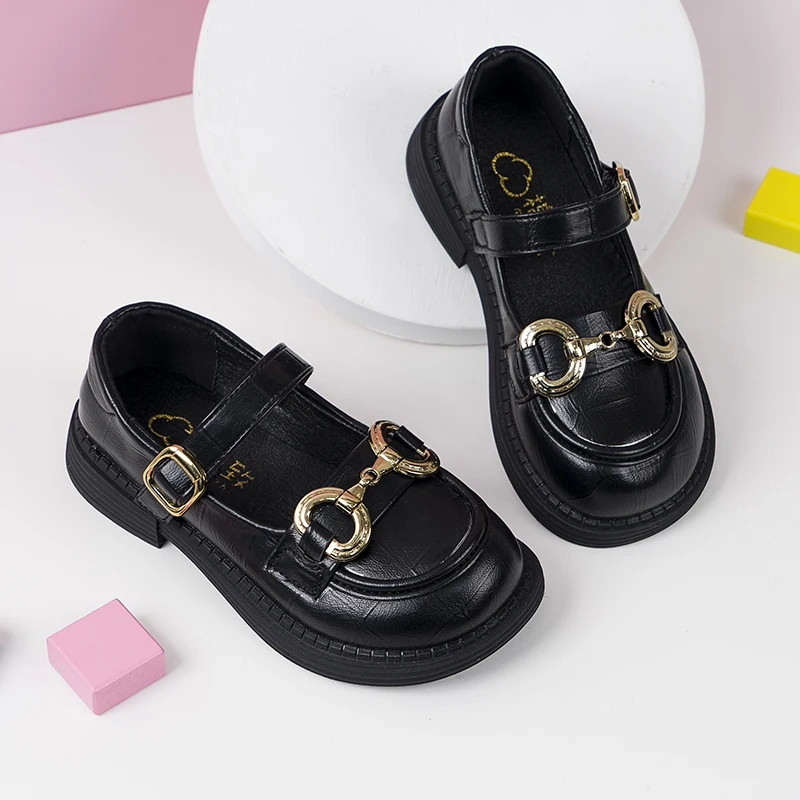 2022 Spring New Girls Leather Shoes Round Toe British Style Retro Metal Buckle Soft Kids Fashion Princess Loafers Shallow Causal
2022 Spring New Girls Leather Shoes Round Toe British Style Retro Metal Buckle Soft Kids Fashion Princess Loafers Shallow Causal