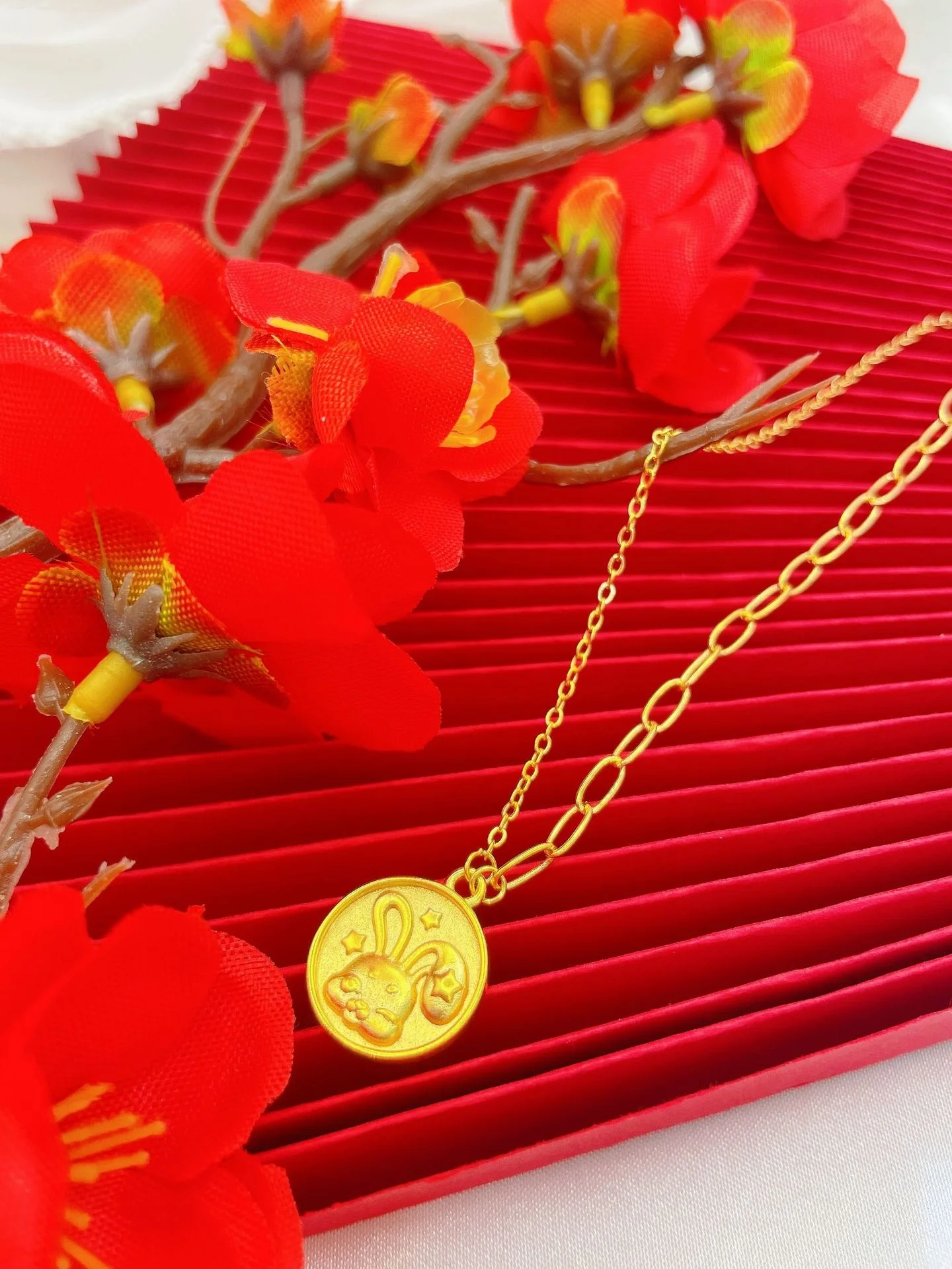 Милое темпераментное ожерелье в виде кролика маленькое ожерелье в стиле колледжа копия 100% реальное золото
Милое темпераментное ожерелье в виде кролика маленькое ожерелье в стиле колледжа копия 100% реальное золото