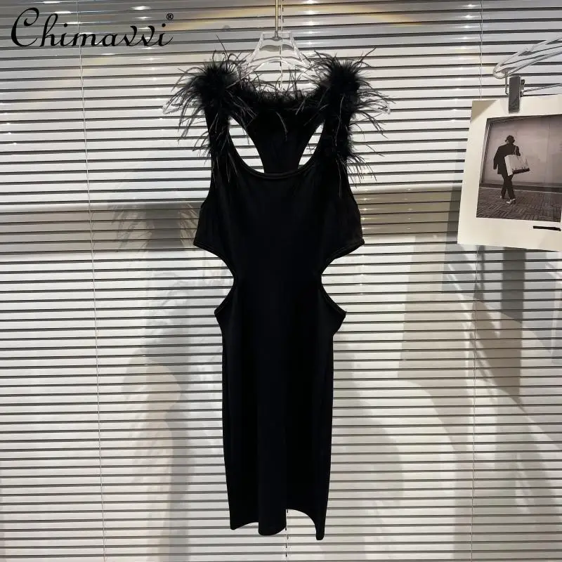 Women's Fashion Feather Decorative Round Neck Skinny Dress 2022 Summer New Sexy Midriff Outfit Backless Slim Fit Dress Ladies
Women's Fashion Feather Decorative Round Neck Skinny Dress 2022 Summer New Sexy Midriff Outfit Backless Slim Fit Dress Ladies