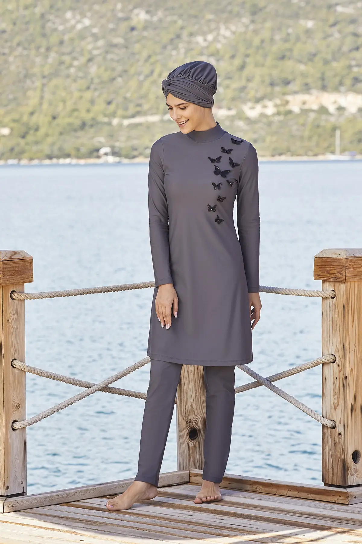 New Burkinis Muslim Swimwear Modest Summer Clothing Long Sleeve Swimming Hijab Sport Islamic Swimsuit Bathing Suit Suit
New Burkinis Muslim Swimwear Modest Summer Clothing Long Sleeve Swimming Hijab Sport Islamic Swimsuit Bathing Suit Suit