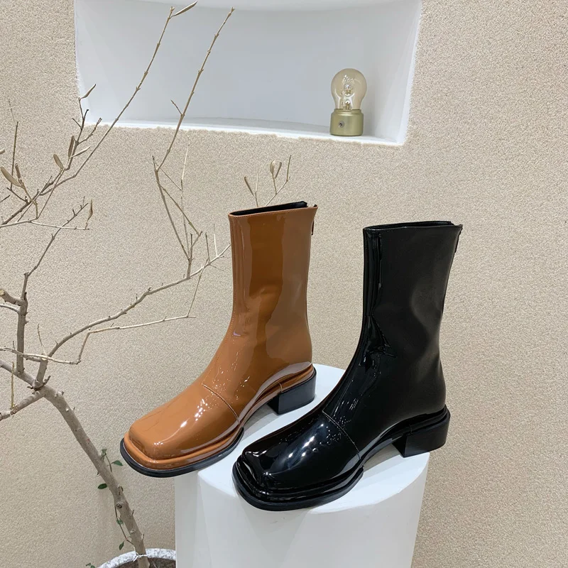 Ankle Boots For Women Chunky Heel Platform Boots Women Winter Women Boots Street Style shoes Woman Martin Boots Botas Mujer 2022
Ankle Boots For Women Chunky Heel Platform Boots Women Winter Women Boots Street Style shoes Woman Martin Boots Botas Mujer 2022