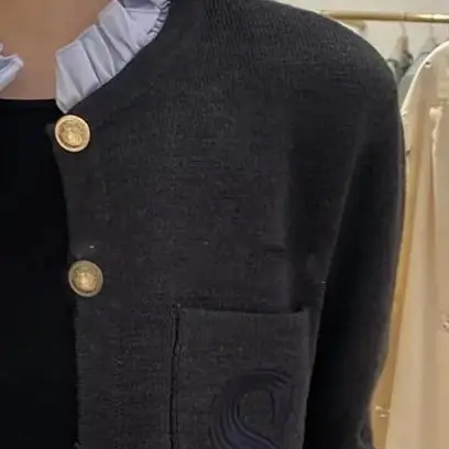 Office Lady Long Sleeve Knitted Coats Casual Detachable Collar Loose Coats Autumn 2022 Elegant Solid Cardigan Outwear for Women 
Office Lady Long Sleeve Knitted Coats Casual Detachable Collar Loose Coats Autumn 2022 Elegant Solid Cardigan Outwear for Women