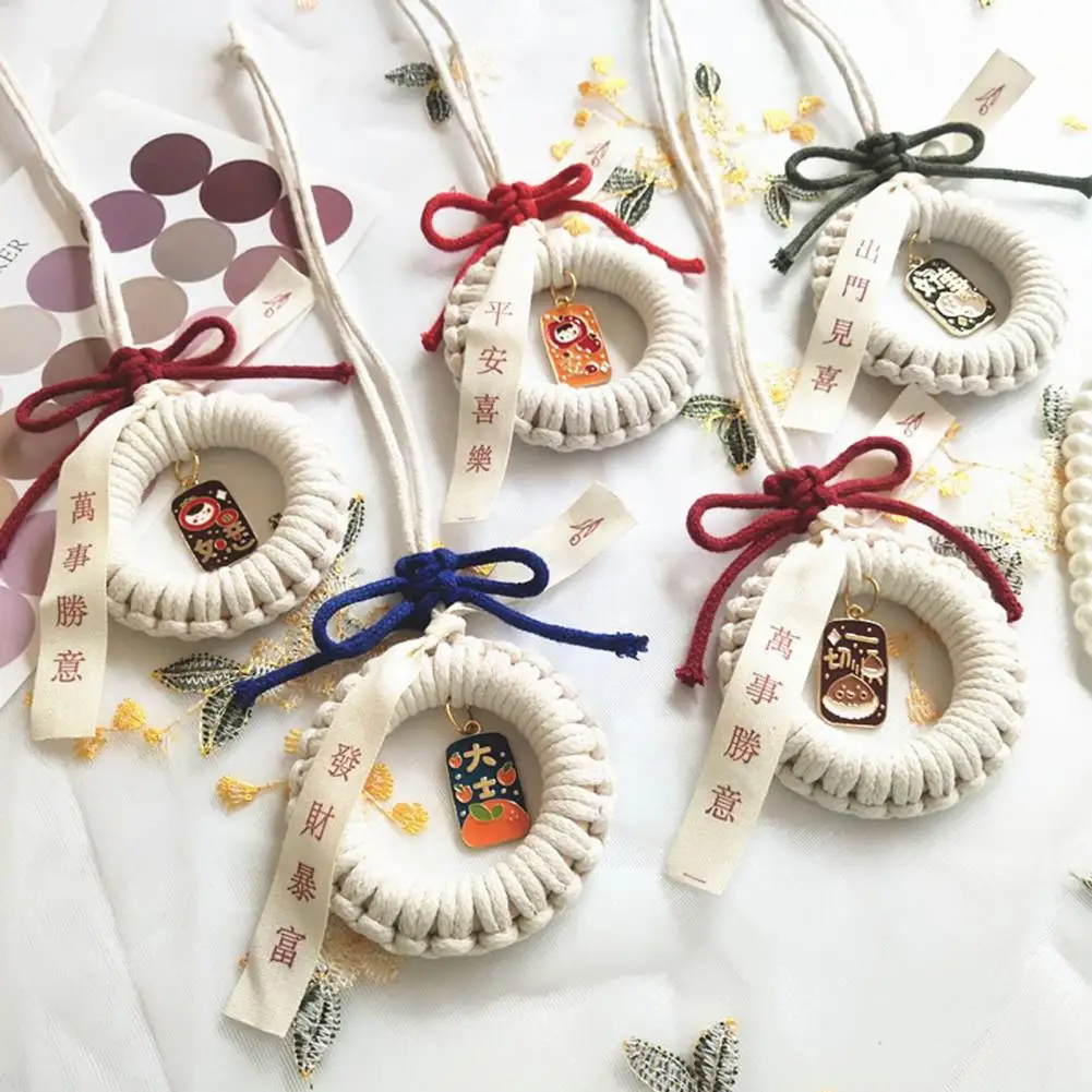 Creative Car Pendant Chinese Style Blessing Characters Car Hanging Pendant Knitted Decor Craft Car Interior Accessories 
Creative Car Pendant Chinese Style Blessing Characters Car Hanging Pendant Knitted Decor Craft Car Interior Accessories