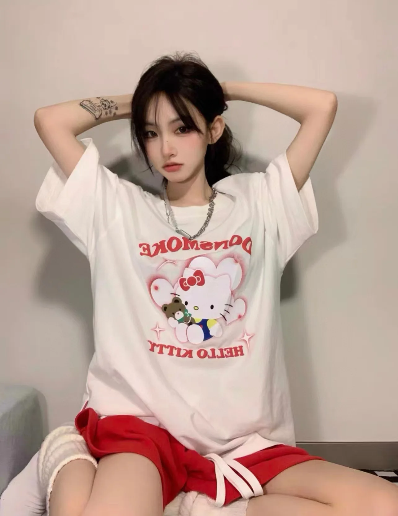 Kawaii Sanrio Hellokitty Cinnamoroll Kuromi Новые Креативные Мультяшные Милые простые ветровки с коротким рукавом для мужчин женщин летние парные футболки
Kawaii Sanrio Hellokitty Cinnamoroll Kuromi Новые Креативные Мультяшные Милые простые ветровки с коротким рукавом для мужчин женщин летние парные футболки