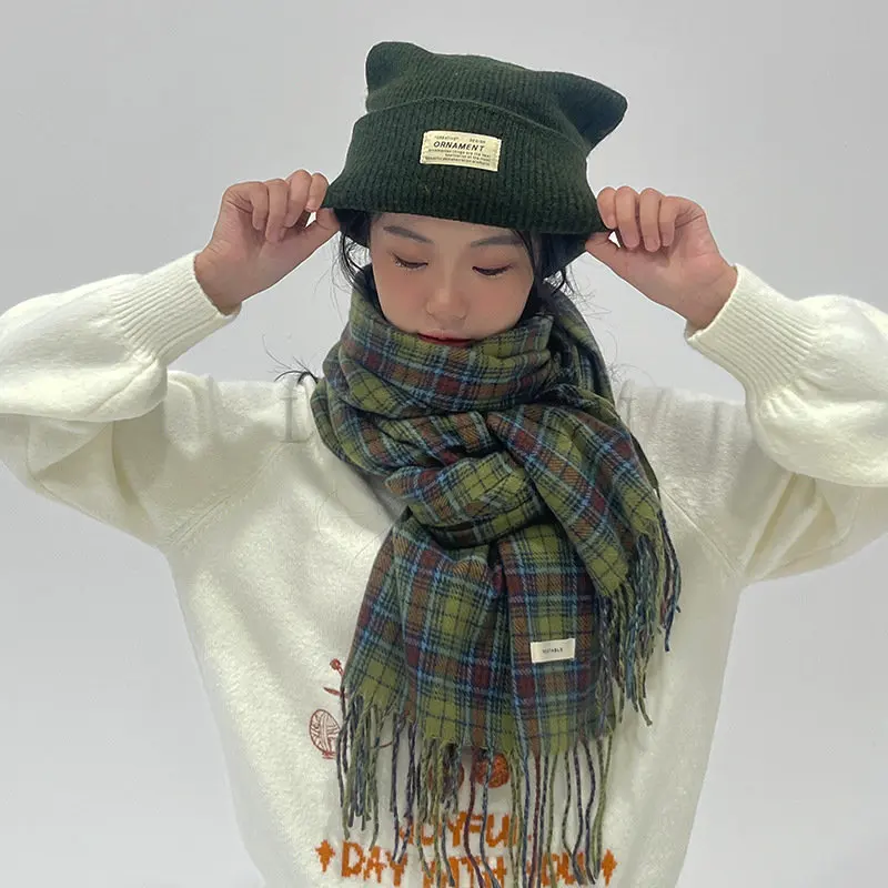 Korean Style Retro Green Plaid Scarf Soft Imitate Cashmere Shawl Women Winter Fashion Warm Pashmina Neckerchief
Korean Style Retro Green Plaid Scarf Soft Imitate Cashmere Shawl Women Winter Fashion Warm Pashmina Neckerchief