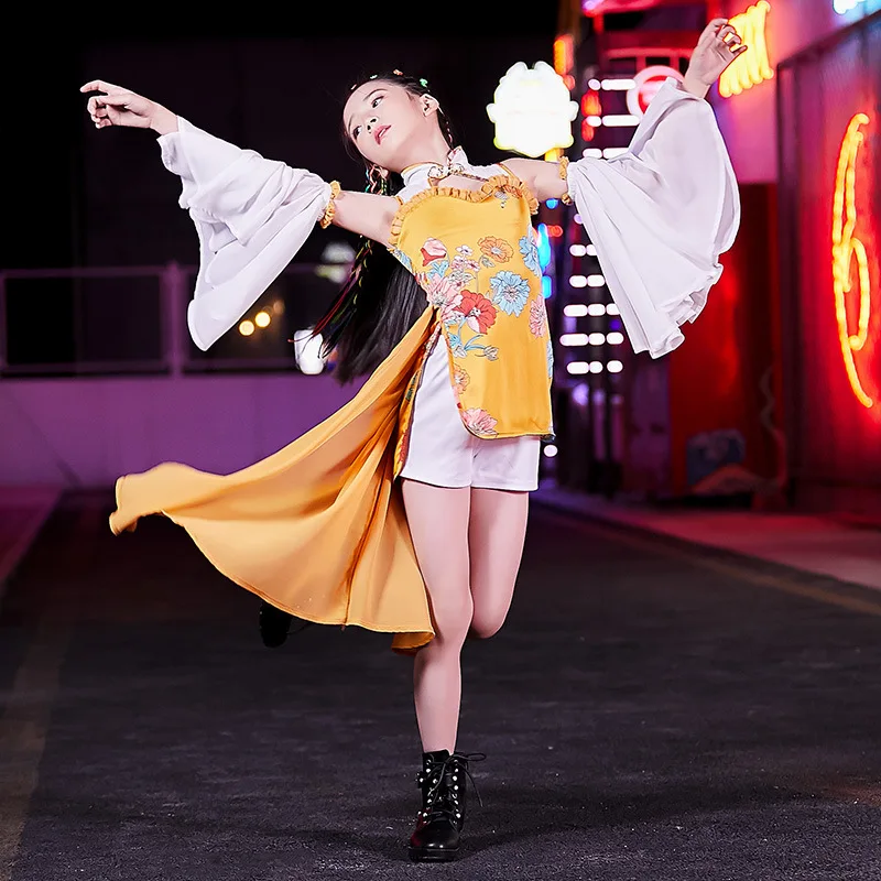 Girls Jazz Dance Costume Girls Children Play Out of Fashion Girls Runway Show Fashion Clothing Fashion Personality Chinese Wind
Girls Jazz Dance Costume Girls Children Play Out of Fashion Girls Runway Show Fashion Clothing Fashion Personality Chinese Wind
