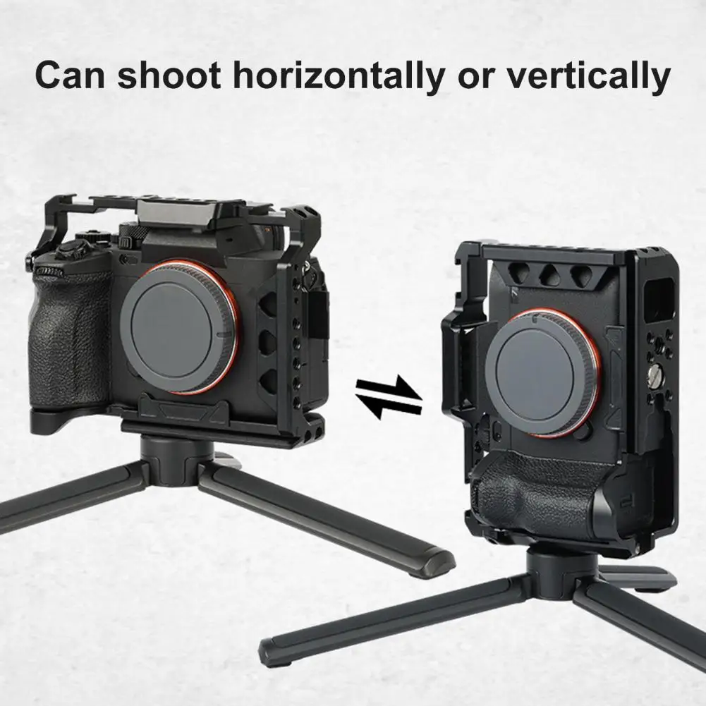 Practical SLR Camera Rabbit Cage Quick Switch Prevent Scratches Aluminum Alloy DSLR Camera Cage Multifunctional
Practical SLR Camera Rabbit Cage Quick Switch Prevent Scratches Aluminum Alloy DSLR Camera Cage Multifunctional
