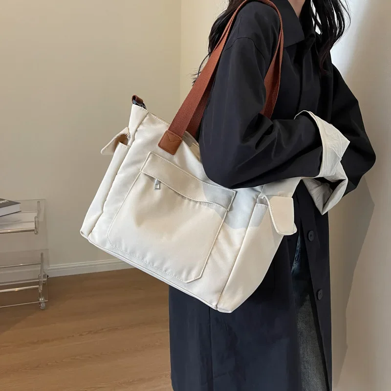 Female Canvas Shoulder Crossbody Bag Large Cotton Cloth Satchels for Women 2023 New Woman Student Bookbag Handbags Tote Bag
Female Canvas Shoulder Crossbody Bag Large Cotton Cloth Satchels for Women 2023 New Woman Student Bookbag Handbags Tote Bag