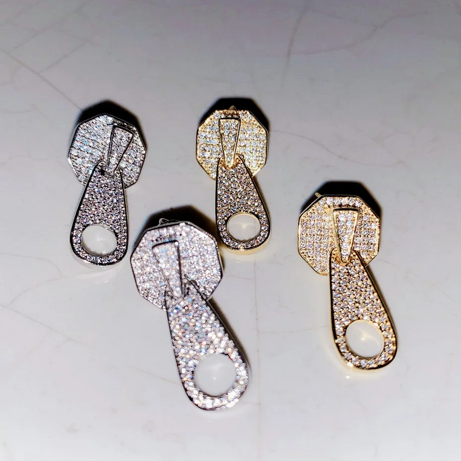 Heavy Industry Plated 18K Platinum Group Inlaid Zircon Full Diamond Zipper Head Stud Earrings Geometric 925 Silver Pin Eardrops
Heavy Industry Plated 18K Platinum Group Inlaid Zircon Full Diamond Zipper Head Stud Earrings Geometric 925 Silver Pin Eardrops