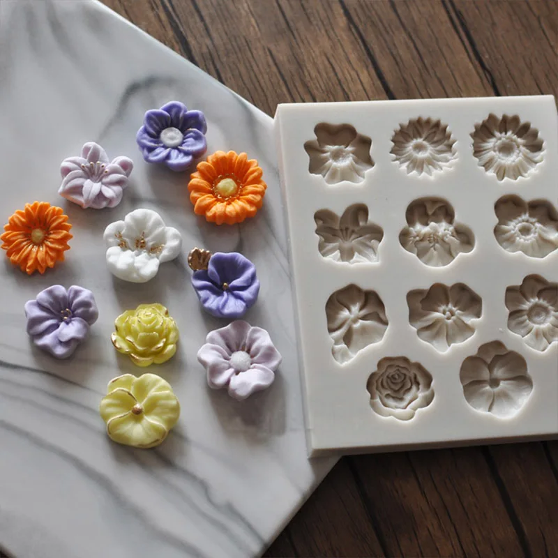 DIY Decoration Chocolate 3D Mould Tools Sunflower Rose Flowers Shape Silicone Mold Cake
DIY Decoration Chocolate 3D Mould Tools Sunflower Rose Flowers Shape Silicone Mold Cake