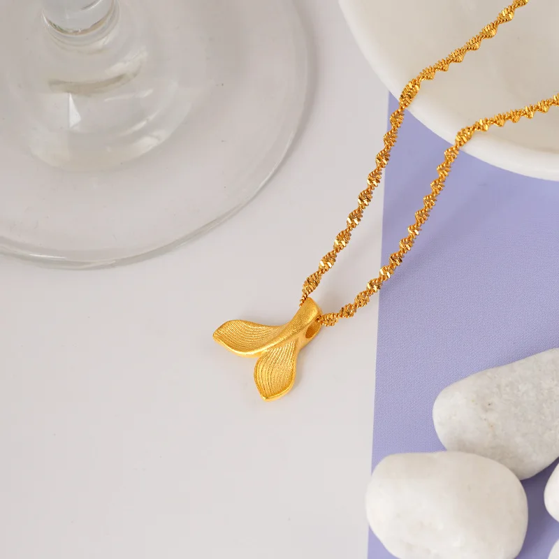 Fishtail Pendant real 18k Gold color pendants without chain Classic Popular Design Gives Girlfriend a Valentine's Day Gifts
Fishtail Pendant real 18k Gold color pendants without chain Classic Popular Design Gives Girlfriend a Valentine's Day Gifts
