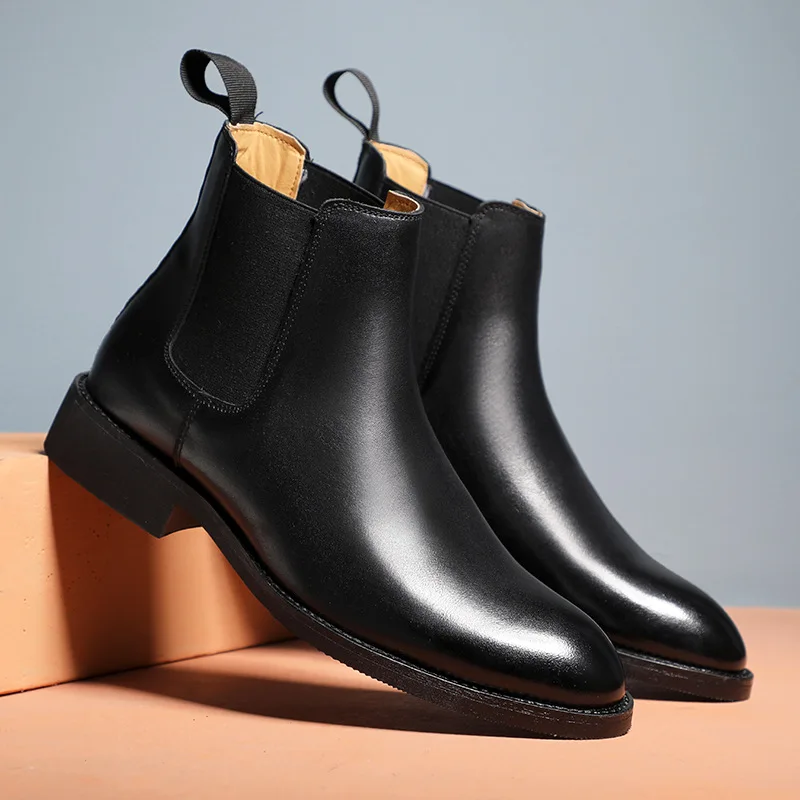 European Station Autumn New Men's Pointed Ankle Boots Lacquer Leather Casual Business Chelsea Boots Black Sizes 38-46 Free Shipp
European Station Autumn New Men's Pointed Ankle Boots Lacquer Leather Casual Business Chelsea Boots Black Sizes 38-46 Free Shipp