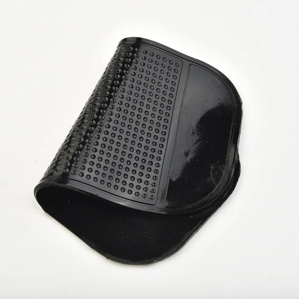 Car Anti-Skid Mat Car Perfume Storage Sticker Black Material 13*7cm Anti-Slip Mat Motors Accessories New High Quality
Car Anti-Skid Mat Car Perfume Storage Sticker Black Material 13*7cm Anti-Slip Mat Motors Accessories New High Quality