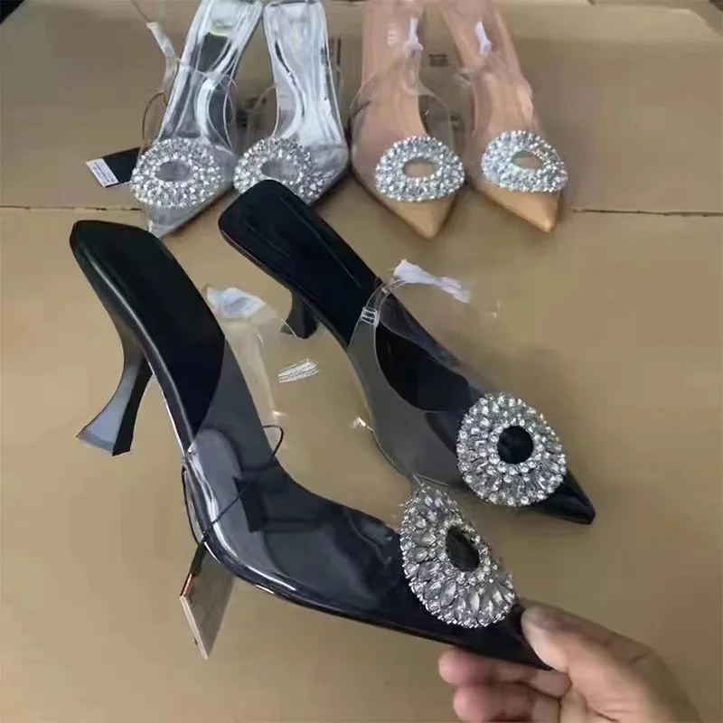 Slippers Women Luxury Brand Rhiestone Ladies Flat Beach Shoes for Women Design Slide Female Flip Flop Woman Summer Slipper Shoe
Slippers Women Luxury Brand Rhiestone Ladies Flat Beach Shoes for Women Design Slide Female Flip Flop Woman Summer Slipper Shoe