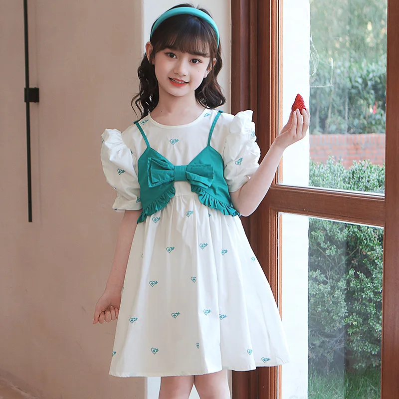Girls Comfortable Cotton Print Love Summer Dress Bow Suspender Vest + Dress White Bubble Sleeve Dresses Girl Costume
Girls Comfortable Cotton Print Love Summer Dress Bow Suspender Vest + Dress White Bubble Sleeve Dresses Girl Costume