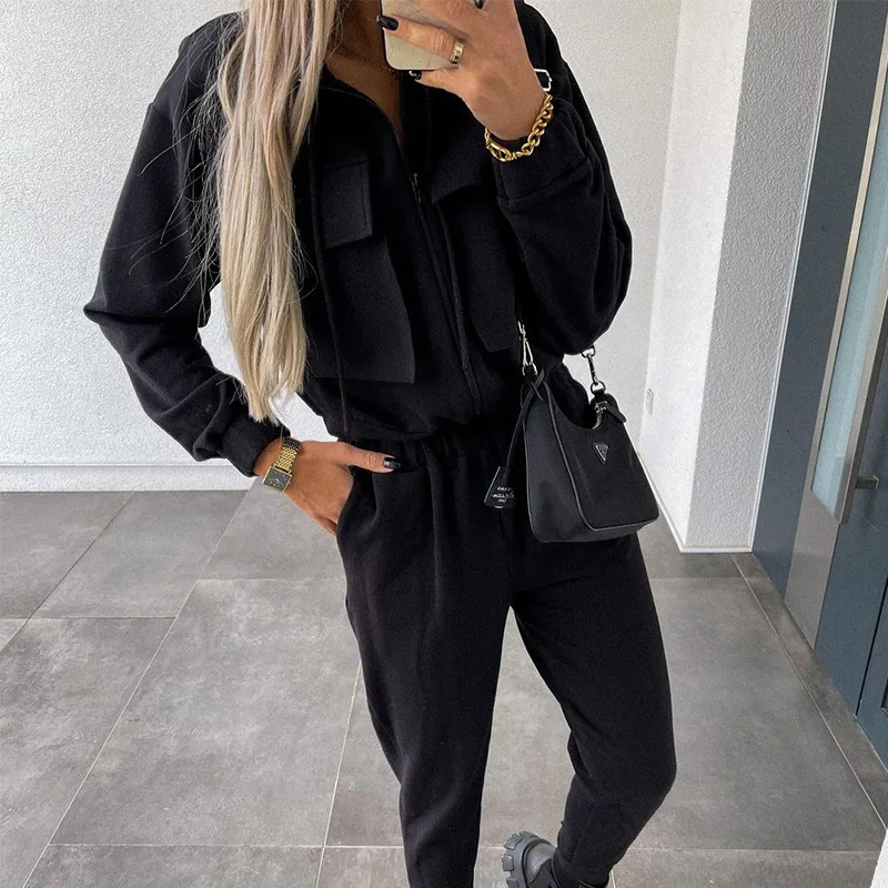2022 autumn and winter European and American women's clothing tooling jacket loose lace-up pants casual sports suit
2022 autumn and winter European and American women's clothing tooling jacket loose lace-up pants casual sports suit