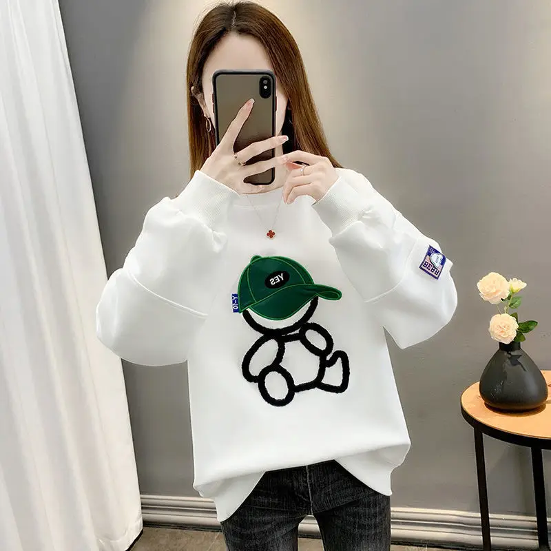 Top female cute bear white sweater ladies autumn 2022 round neck cotton sweater women's casual loose cartoon student top coat
Top female cute bear white sweater ladies autumn 2022 round neck cotton sweater women's casual loose cartoon student top coat