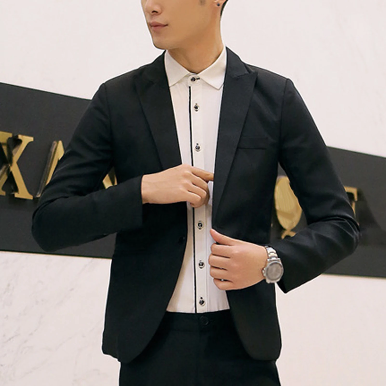 Men Solid Color Long Sleeve Lapel One Button Pocket Blazer Slim-fit Suit Coat Blazer Korean Style Slim Men Suit Coat Casual Coat
Men Solid Color Long Sleeve Lapel One Button Pocket Blazer Slim-fit Suit Coat Blazer Korean Style Slim Men Suit Coat Casual Coat
