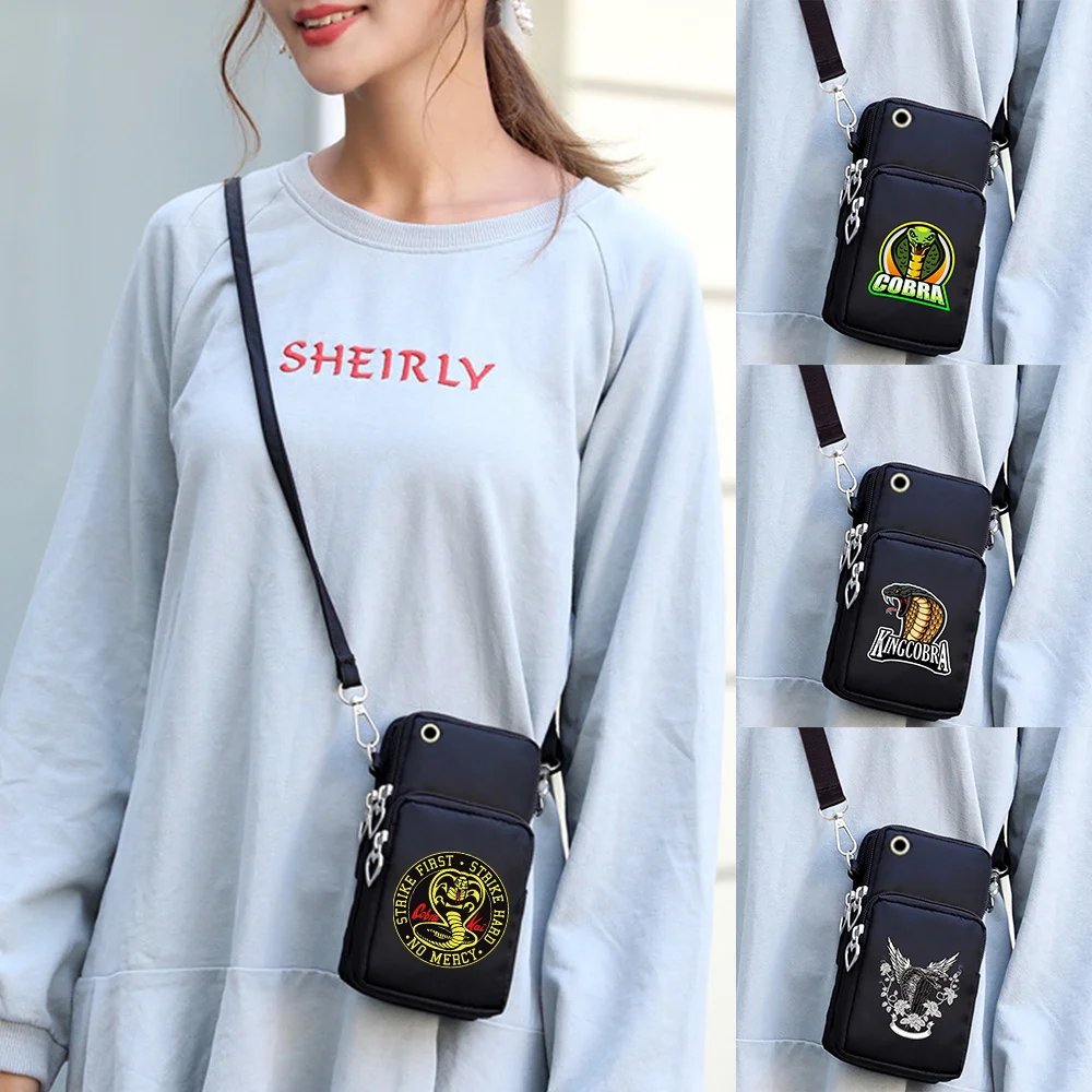 Universal Shoulder Mobile Phone Case Bag for IPhone Huawei Xiaomi Samsung Cell Phone Bag Cobra Print Pouch Sport Arm Wrist Pack
Universal Shoulder Mobile Phone Case Bag for IPhone Huawei Xiaomi Samsung Cell Phone Bag Cobra Print Pouch Sport Arm Wrist Pack