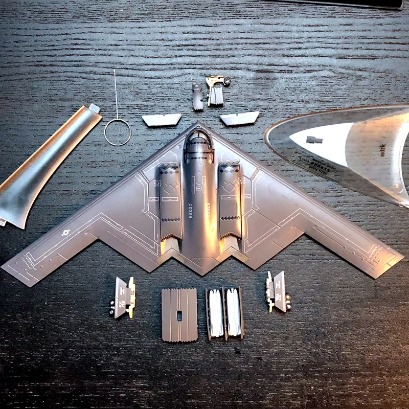 Die-cast display model WLTK 1/200 USAF B-2A Spirit Stealth and Strategic Bomber Diecast Model
Die-cast display model WLTK 1/200 USAF B-2A Spirit Stealth and Strategic Bomber Diecast Model