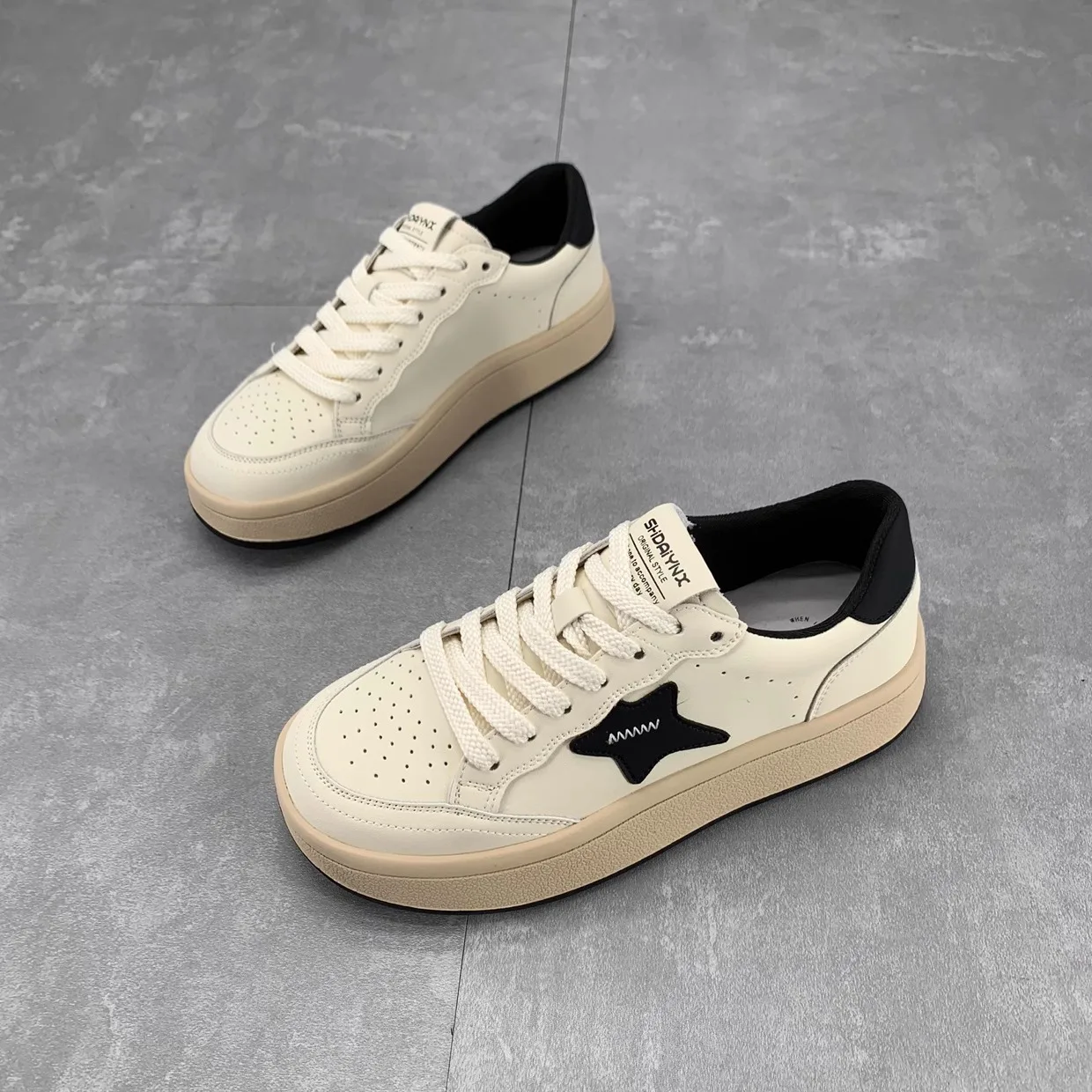 Star White Shoes 2023 Spring and Autumn New Hundred Sports Casual Shoes Women's Trendy Fashion Board Shoes
Star White Shoes 2023 Spring and Autumn New Hundred Sports Casual Shoes Women's Trendy Fashion Board Shoes