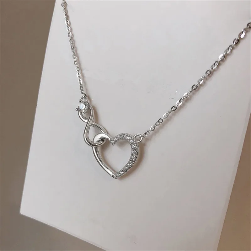 2022 Fashion Crystal Cross Heart Charm Necklace Creative Elegant Clavicle Chain Jewelry For Women Choker
2022 Fashion Crystal Cross Heart Charm Necklace Creative Elegant Clavicle Chain Jewelry For Women Choker