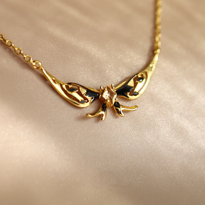 Yuanshen Liyue Surrounding Rock Crystal Butterfly Necklace Clavicle Chain Earrings Ring Citrine Yuanshen Necklace Chain
Yuanshen Liyue Surrounding Rock Crystal Butterfly Necklace Clavicle Chain Earrings Ring Citrine Yuanshen Necklace Chain