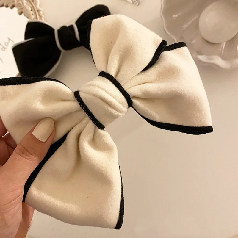 

New Elegant Bows Black White Imitation Cashmere Bowknot Hair Clip Women Bow Hairpin Top Head Ponytail Barrettes Hair Accessoires