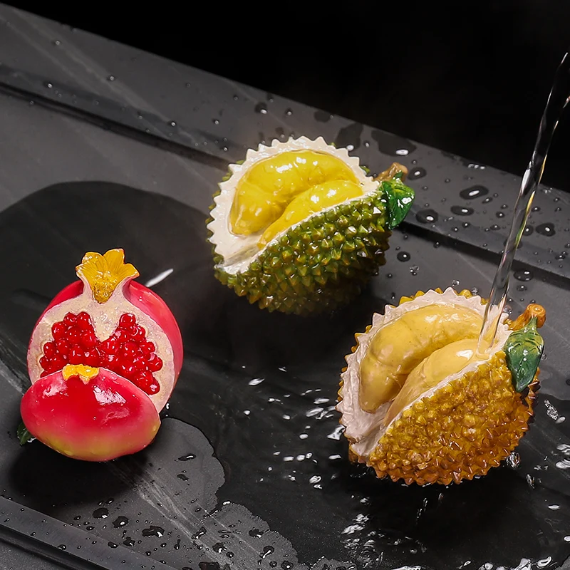 Color-changing Durian Tea Pet Tea Soup Can Be Used To Raise Tea Ceremony Ornaments Tea Play with Thermochromic Resin Tea Pet
Color-changing Durian Tea Pet Tea Soup Can Be Used To Raise Tea Ceremony Ornaments Tea Play with Thermochromic Resin Tea Pet