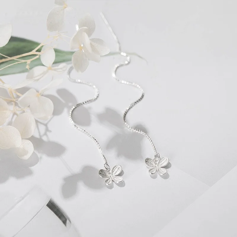 Flowers Long S925 Silver Earrings For Women Designer Luxury Earrings Aesthetic Vintage Ear Studs Crystal Korean Style Simple
Flowers Long S925 Silver Earrings For Women Designer Luxury Earrings Aesthetic Vintage Ear Studs Crystal Korean Style Simple