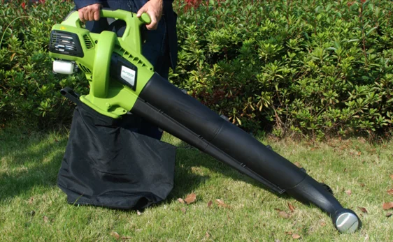 Gasoline leaf blowing and hand-held gasoline suction leaf machine Dust cleaning machine
Gasoline leaf blowing and hand-held gasoline suction leaf machine Dust cleaning machine