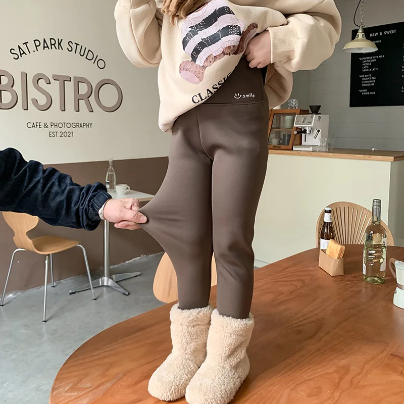 Брюки для девочек Новинка Зима 2022 корейские Детские универсальные плюшевые с высокой талией эластичные утепленные модные 11-89
Брюки для девочек Новинка Зима 2022 корейские Детские универсальные плюшевые с высокой талией эластичные утепленные модные 11-89