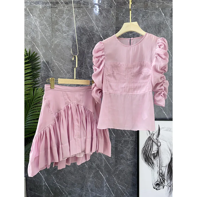 2022 spring new temperament heavy industry pleated cotton and linen puff sleeve top skirt pink suit two-piece spring and summer
2022 spring new temperament heavy industry pleated cotton and linen puff sleeve top skirt pink suit two-piece spring and summer