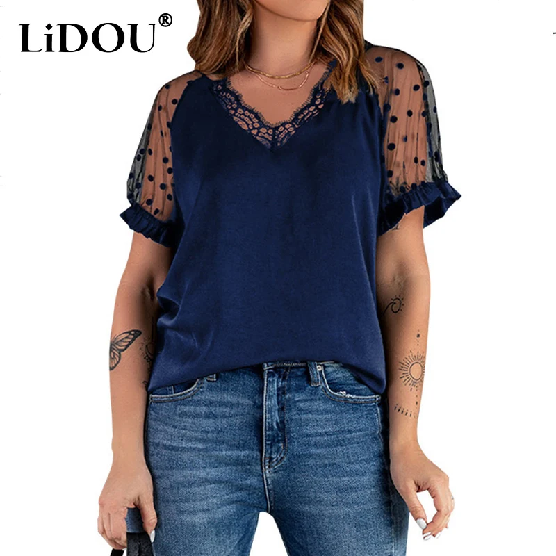 Summer V-neck Lace Polka Dot Print Patchwork Sexy Perspective Casual T-shirt Top Women Loose Fashion Pullover Tee Female Clothes
Summer V-neck Lace Polka Dot Print Patchwork Sexy Perspective Casual T-shirt Top Women Loose Fashion Pullover Tee Female Clothes