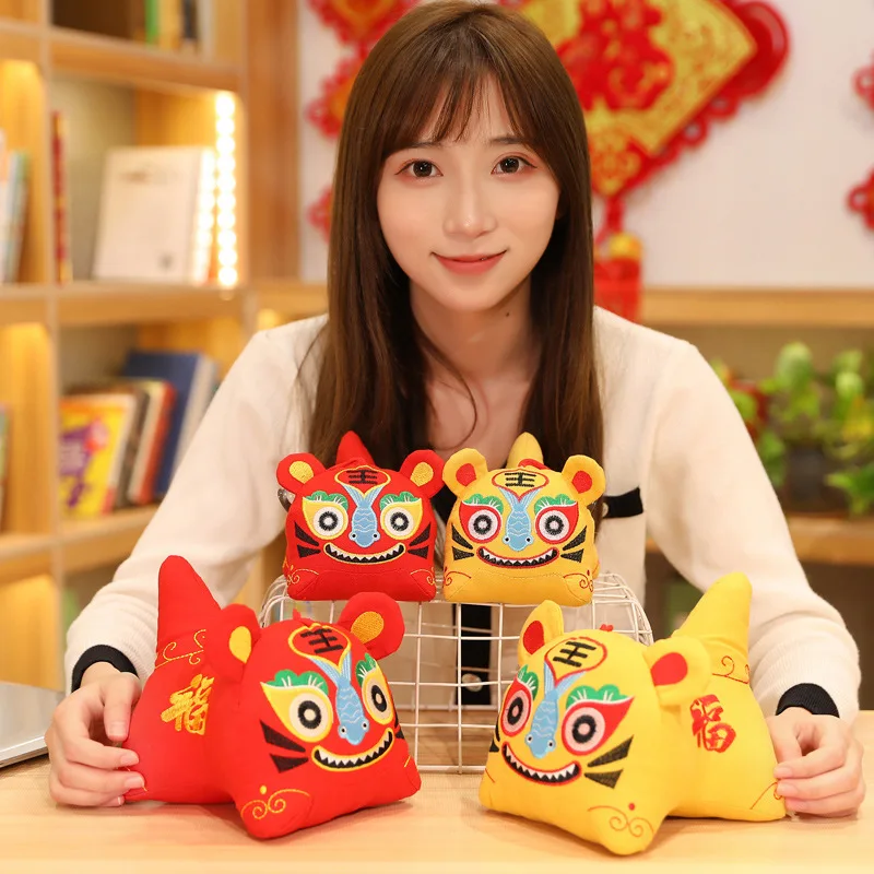 Kawaii Fabric Goldfish Tiger Plush Toy Kid Toys Filled Fabric Tiger Girl Christmas Gift Toys for Children's Home Deco
Kawaii Fabric Goldfish Tiger Plush Toy Kid Toys Filled Fabric Tiger Girl Christmas Gift Toys for Children's Home Deco