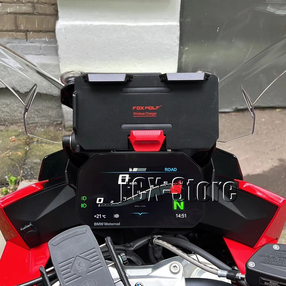 For Kawasaki For Yamaha MT-09 Tracer 9 For Tiger 800 XCX Motorcycle Phone GPS Holder Wireless Charging Navigation Bracket Stand
For Kawasaki For Yamaha MT-09 Tracer 9 For Tiger 800 XCX Motorcycle Phone GPS Holder Wireless Charging Navigation Bracket Stand