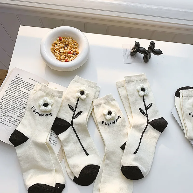 2022 Women's Flower Medium Tube Cotton Socks Japanese Fashion Personality Sweet Fairy Cotton Socks Casual Harajuku Socks
2022 Women's Flower Medium Tube Cotton Socks Japanese Fashion Personality Sweet Fairy Cotton Socks Casual Harajuku Socks