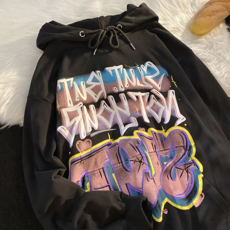 American retro plus velvet hip-hop graffiti alphabet letter printed hoodie female Y2K street style Harajuku pullover couple tops
American retro plus velvet hip-hop graffiti alphabet letter printed hoodie female Y2K street style Harajuku pullover couple tops