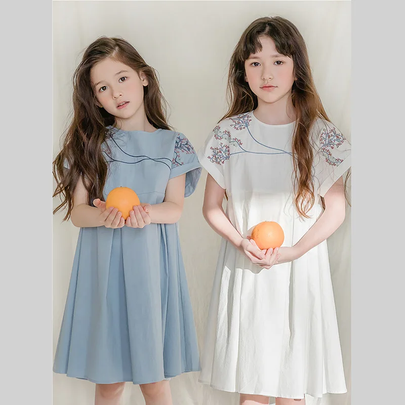 Bohemian Embroidered Children Girls Dress Summer New Teenager Girls Long Dress Student Clothes
Bohemian Embroidered Children Girls Dress Summer New Teenager Girls Long Dress Student Clothes